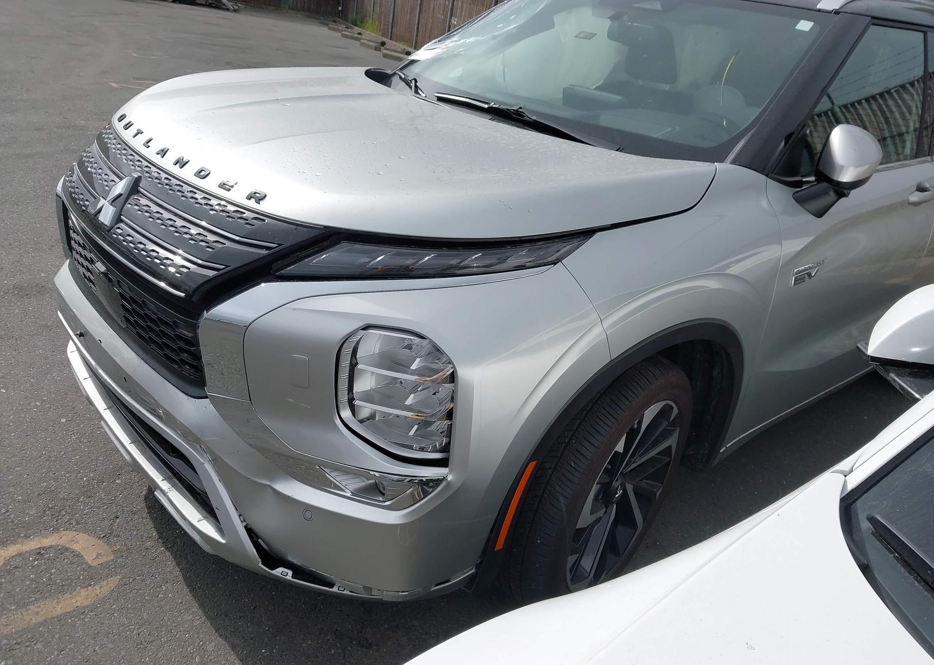 2025 MITSUBISHI OUTLANDER SEL