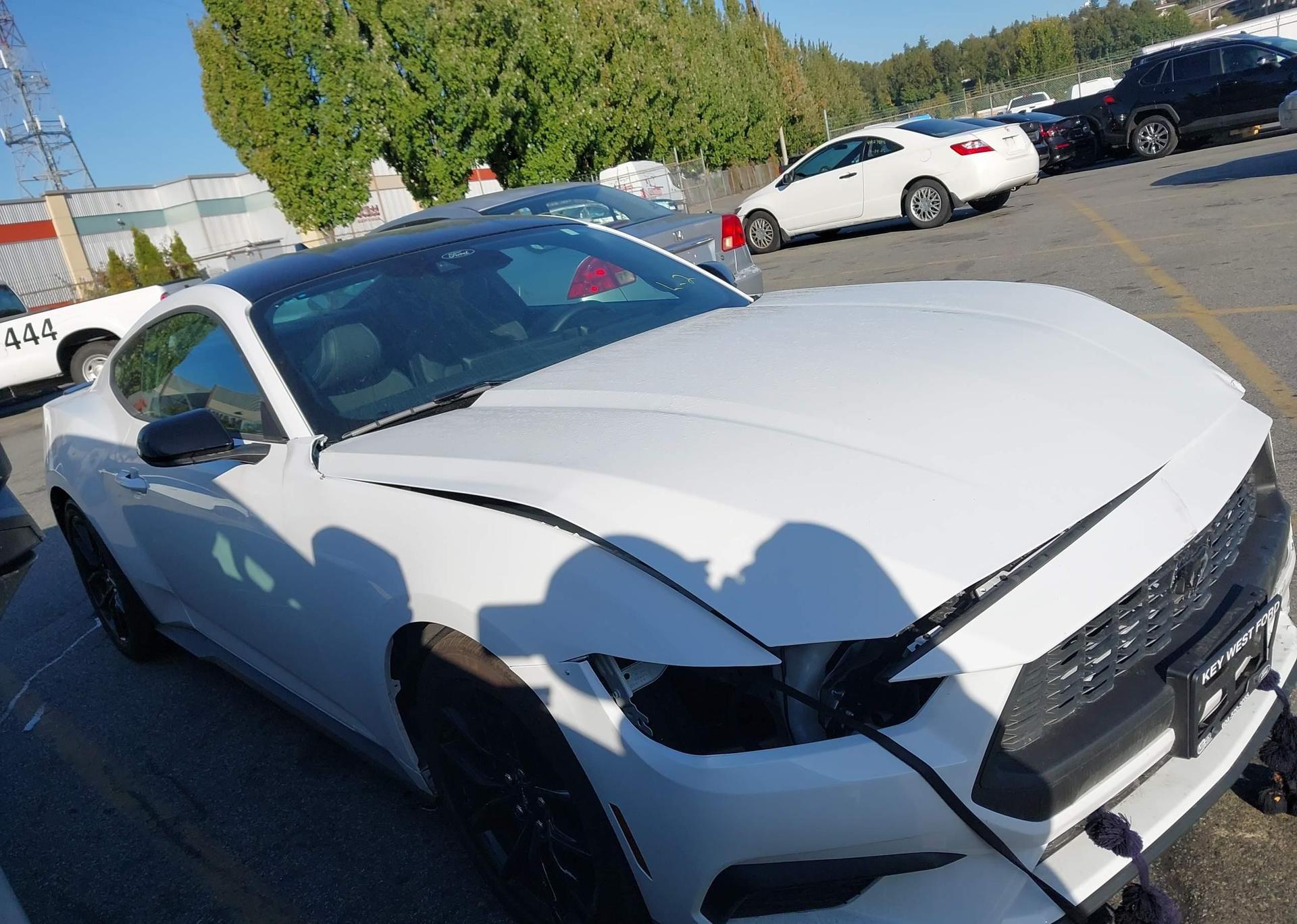 2024 FORD MUSTANG