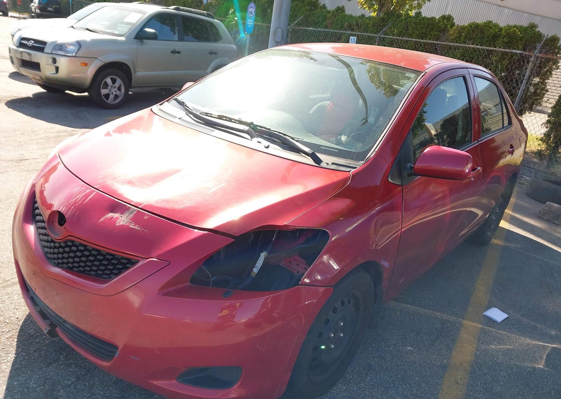 2010 TOYOTA YARIS