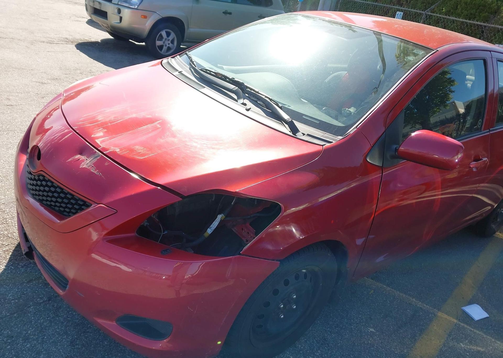 2010 TOYOTA YARIS