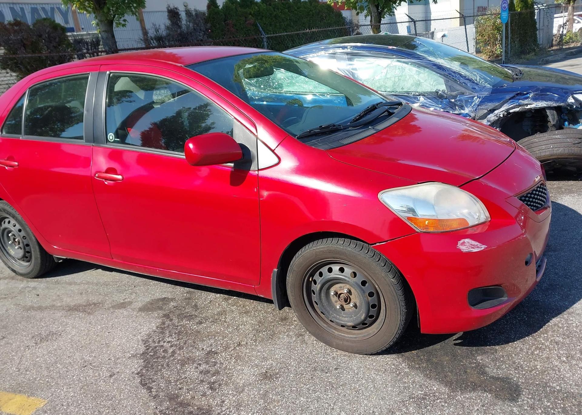 2010 TOYOTA YARIS