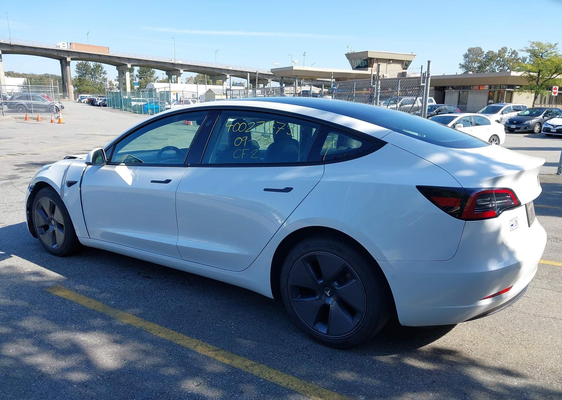 2022 TESLA MODEL 3