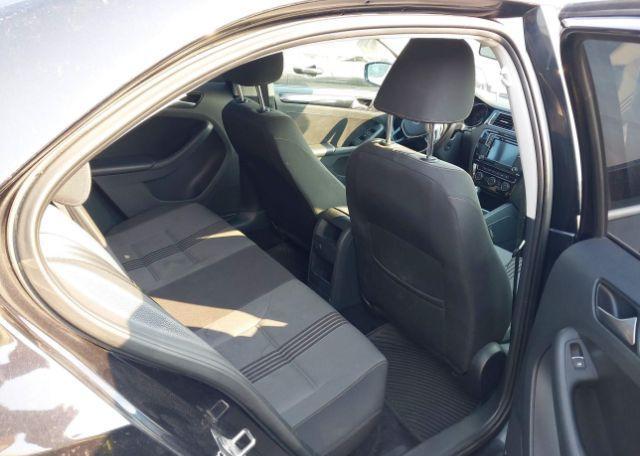 2017 VOLKSWAGEN JETTA SE