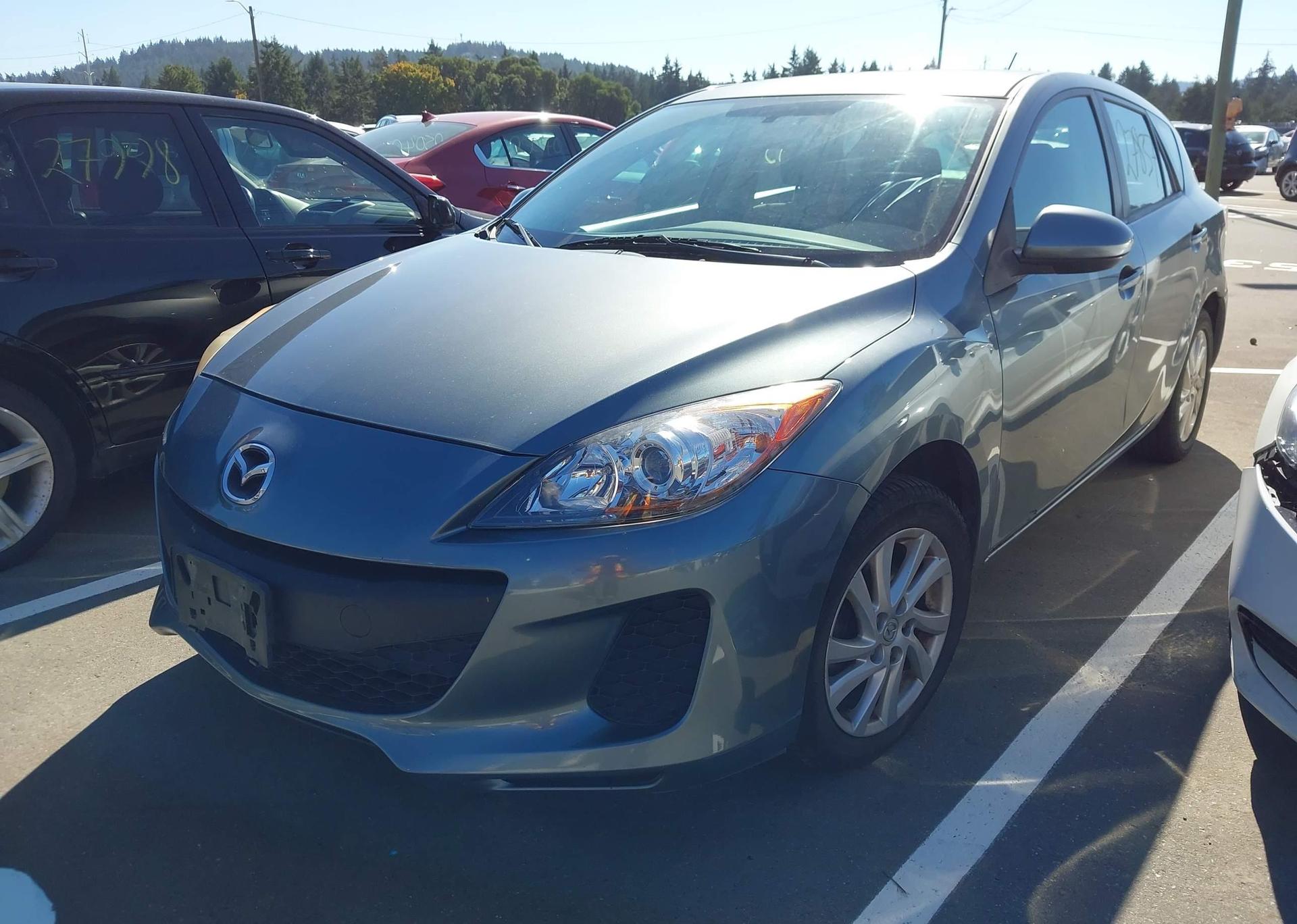 2012 MAZDA 3 I