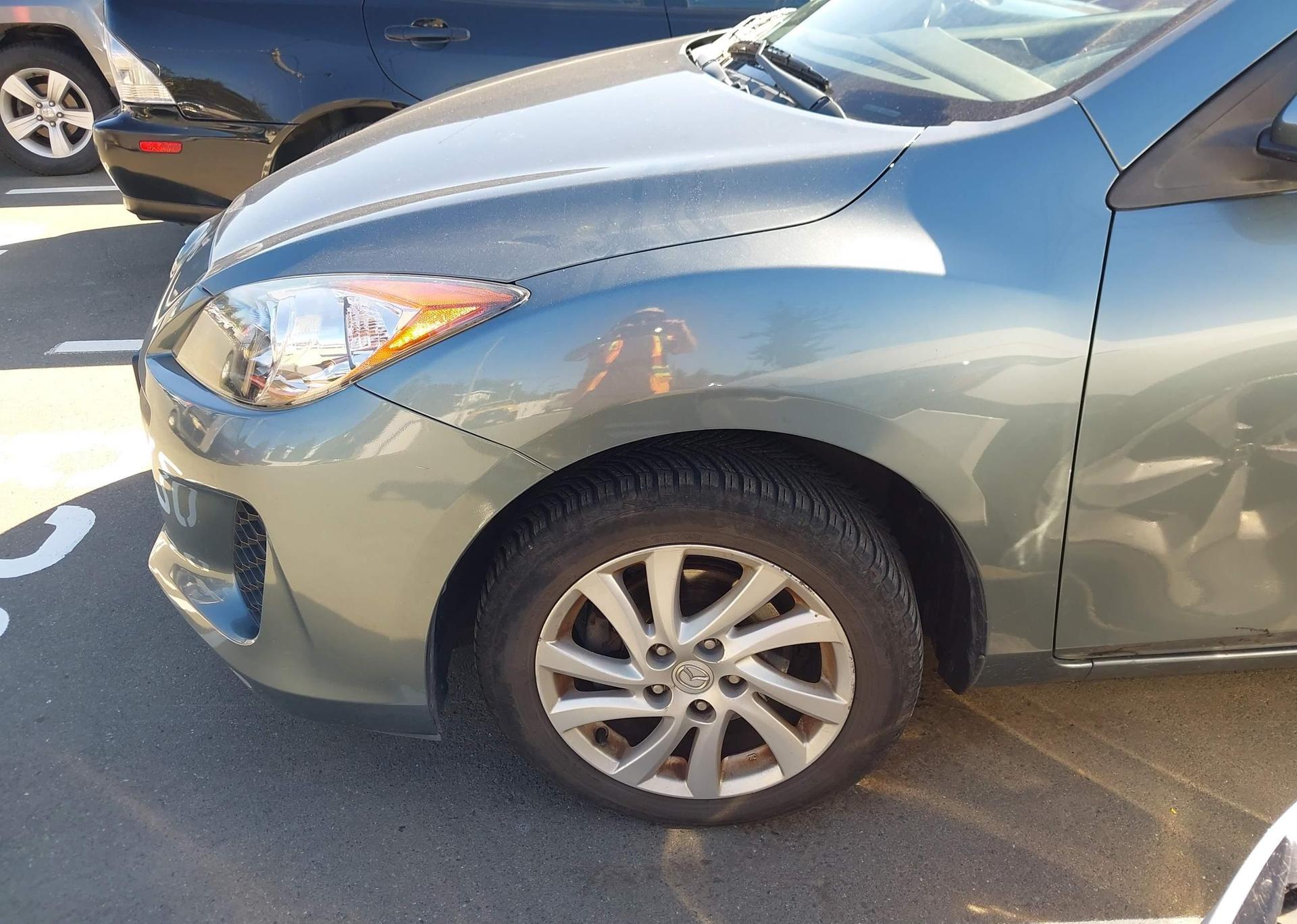 2012 MAZDA 3 I