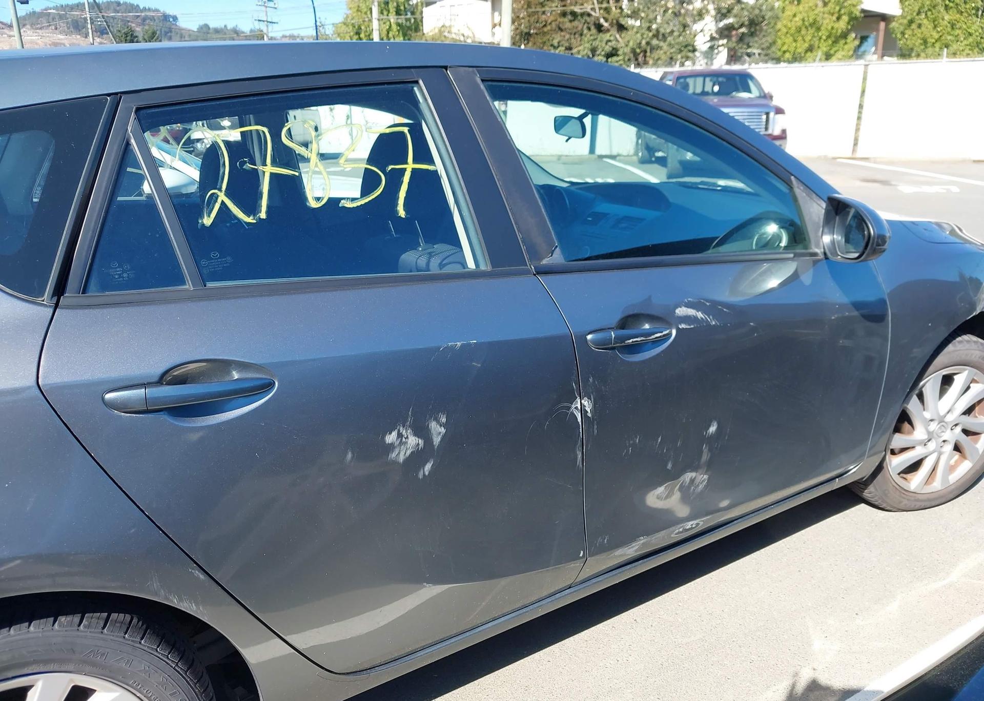 2012 MAZDA 3 I