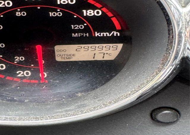 2004 TOYOTA COROLLA MATRIX XR