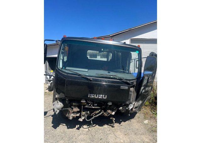 2012 ISUZU NQR