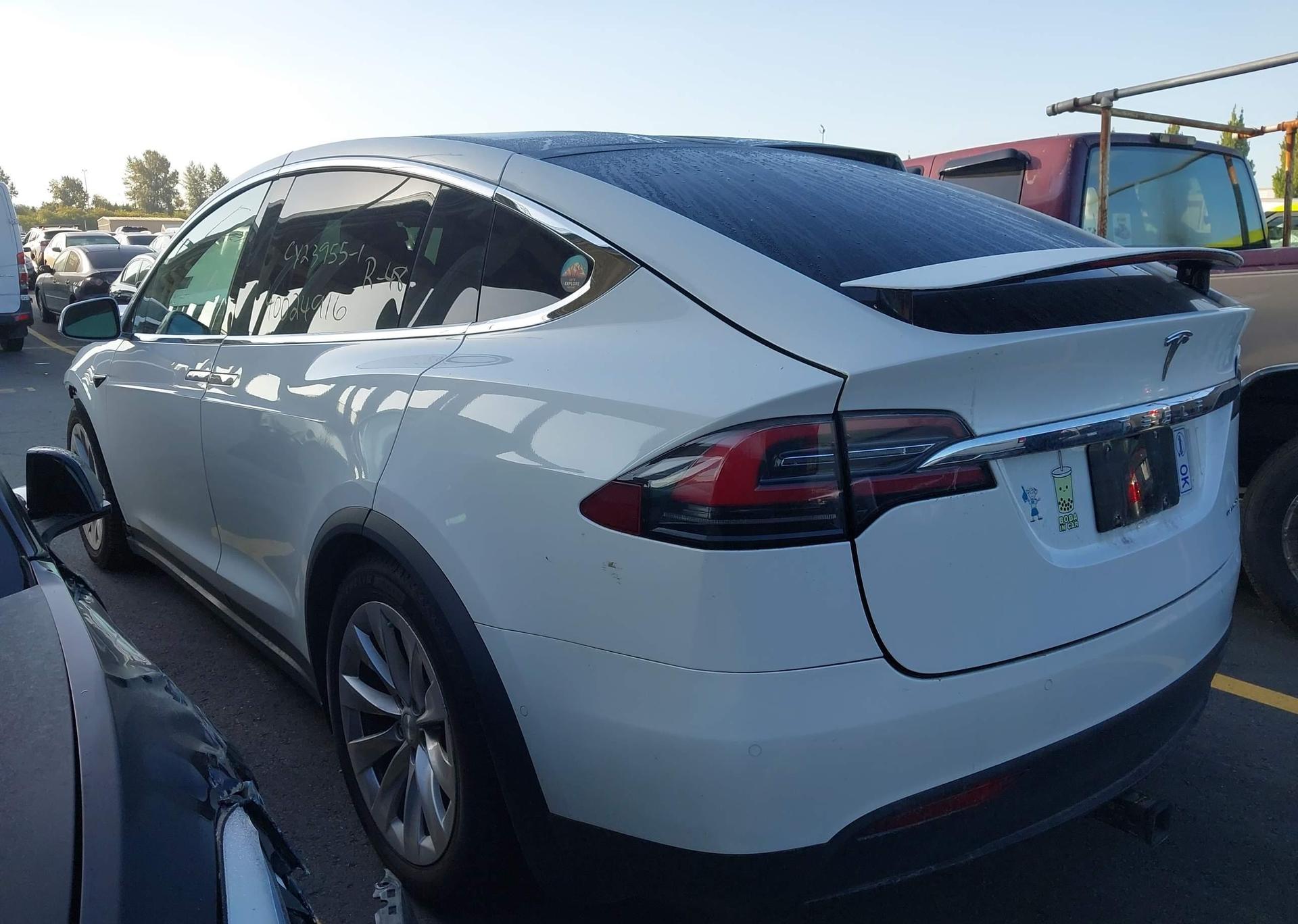2020 TESLA MODEL X