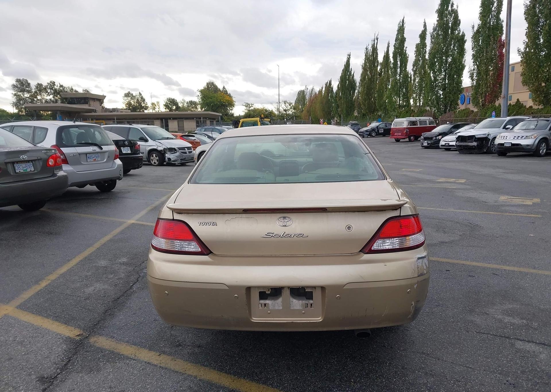 2000 TOYOTA CAMRY