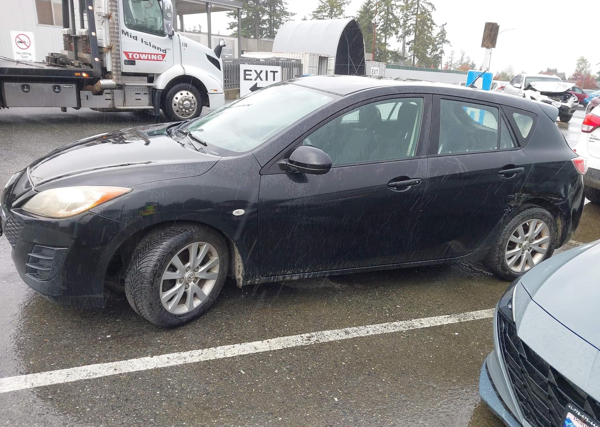 2010 MAZDA MAZDA3 GX