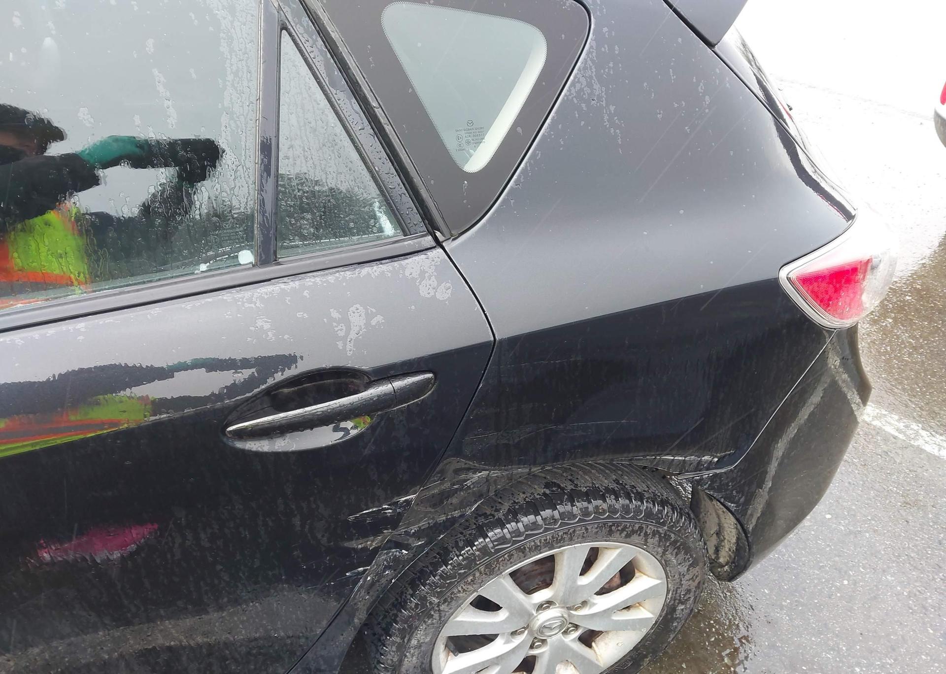 2010 MAZDA MAZDA3 GX