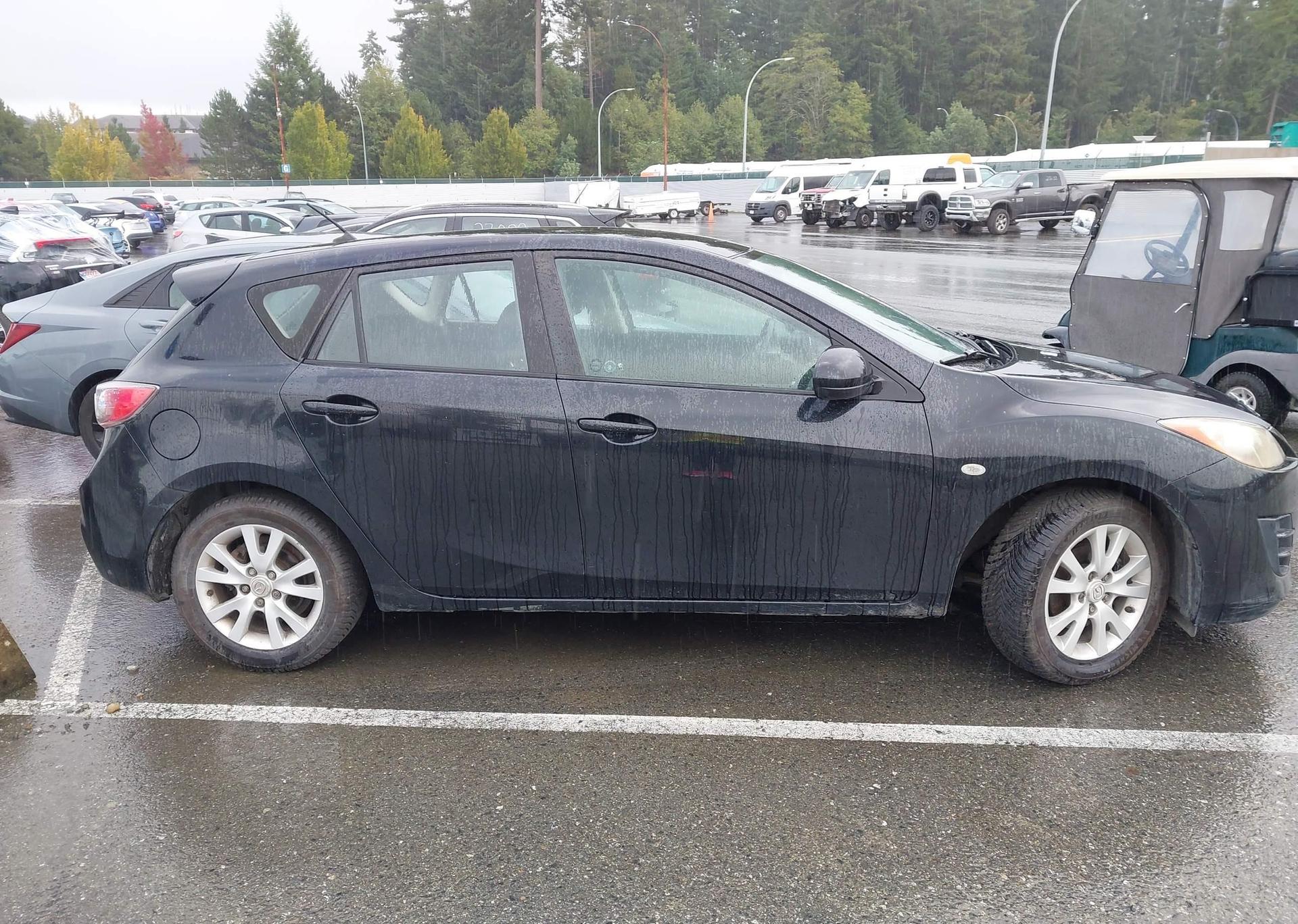 2010 MAZDA MAZDA3 GX