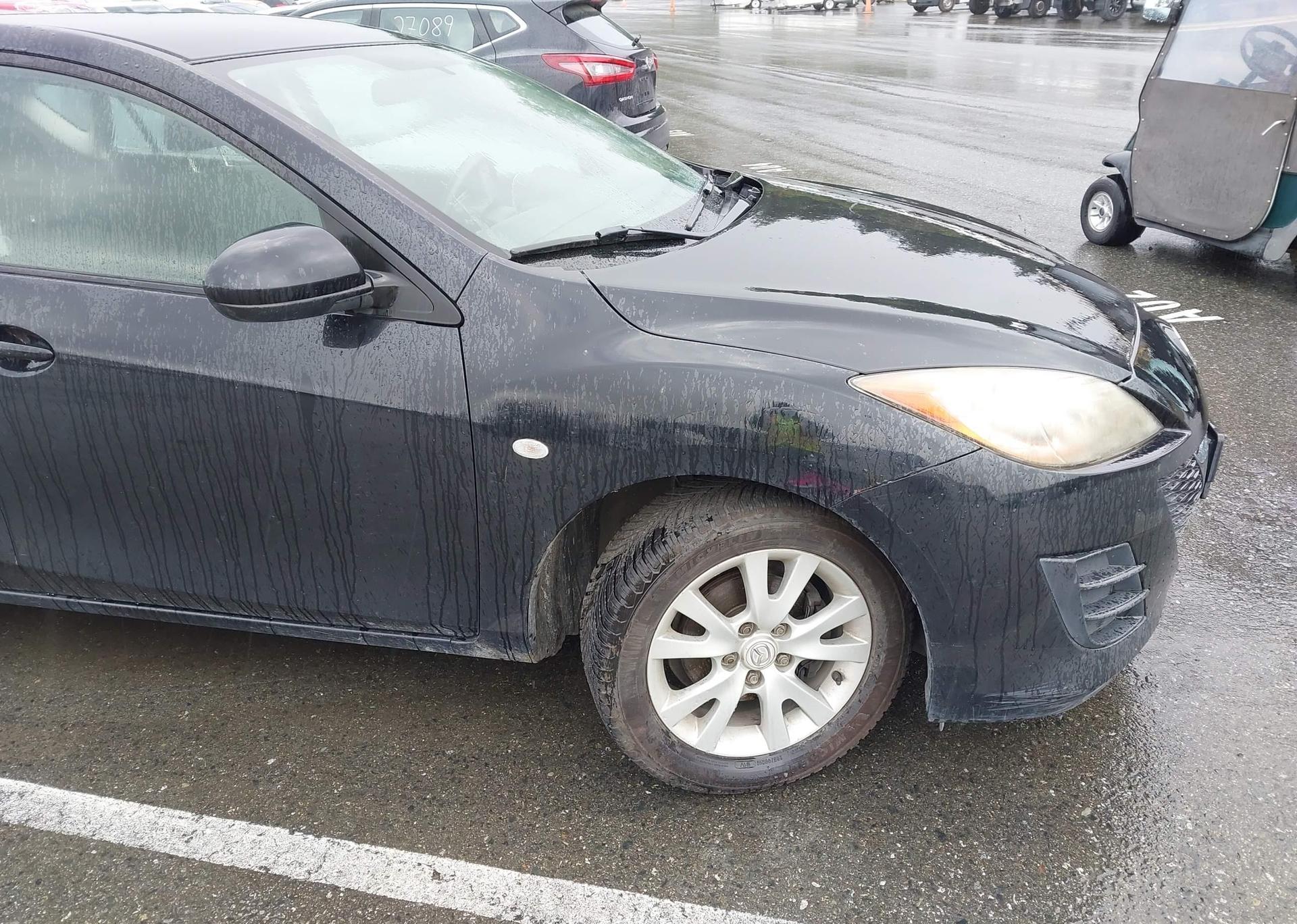 2010 MAZDA MAZDA3 GX