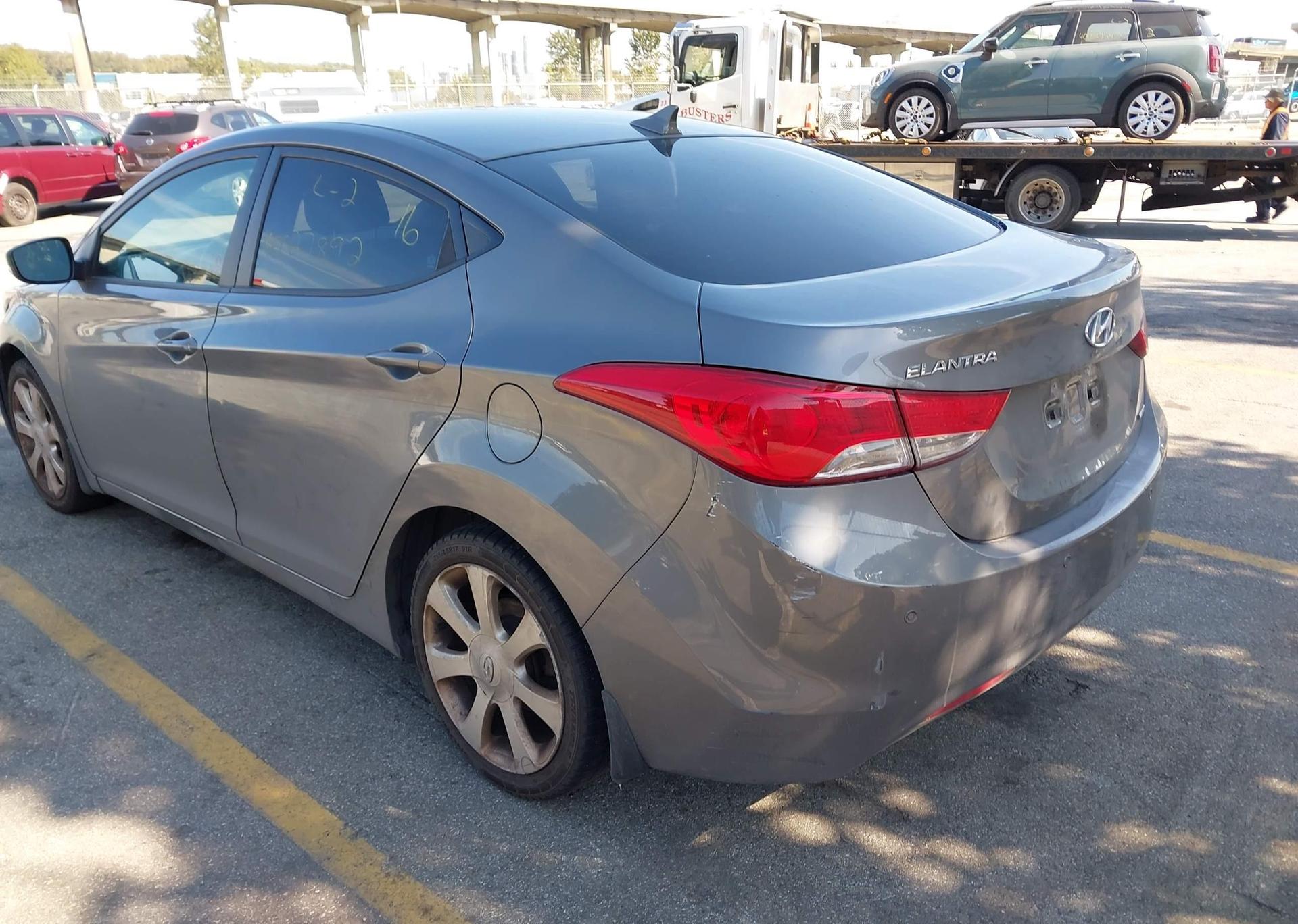 2011 HYUNDAI ELANTRA GLS