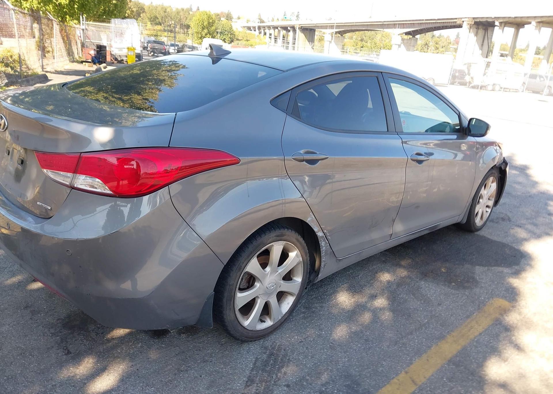 2011 HYUNDAI ELANTRA GLS