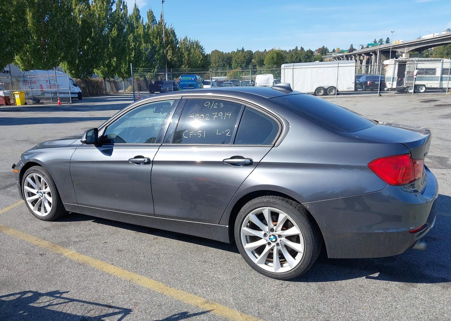 2013 BMW 320I