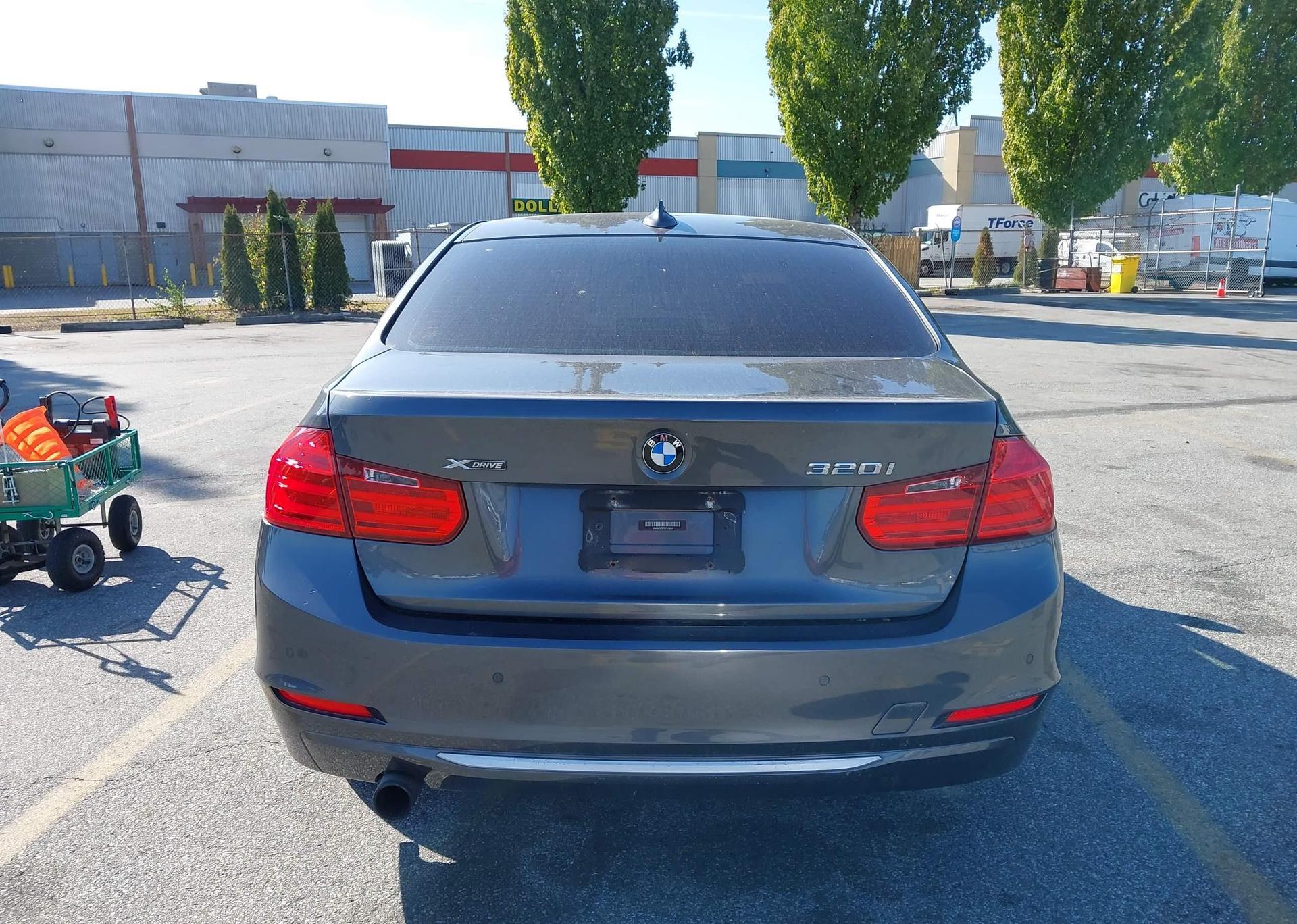 2013 BMW 320I
