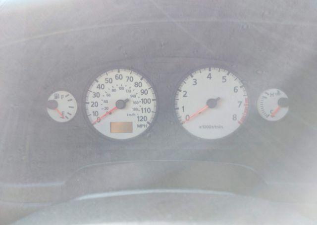 2001 NISSAN PATHFINDER LE