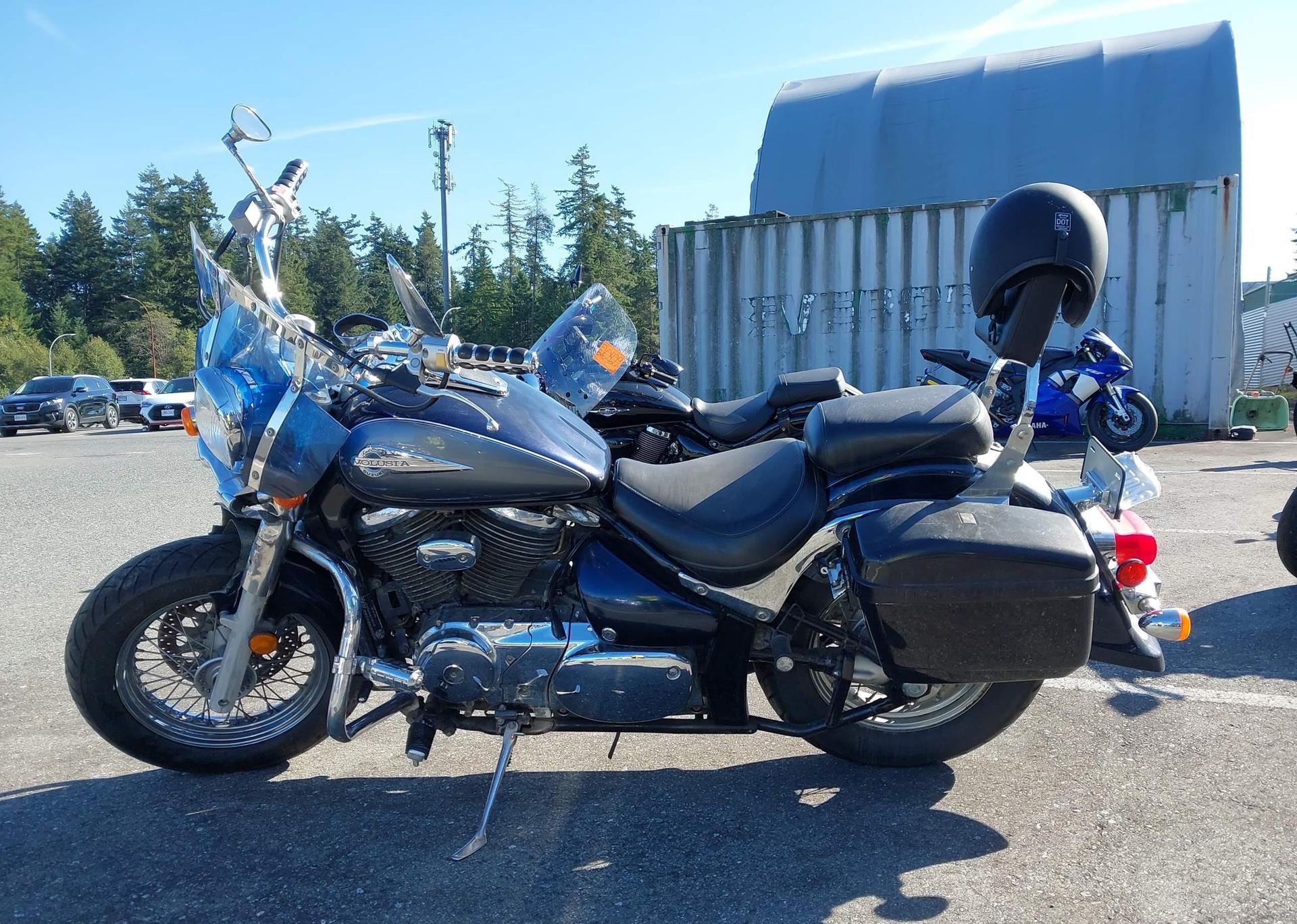 2004 SUZUKI VL800