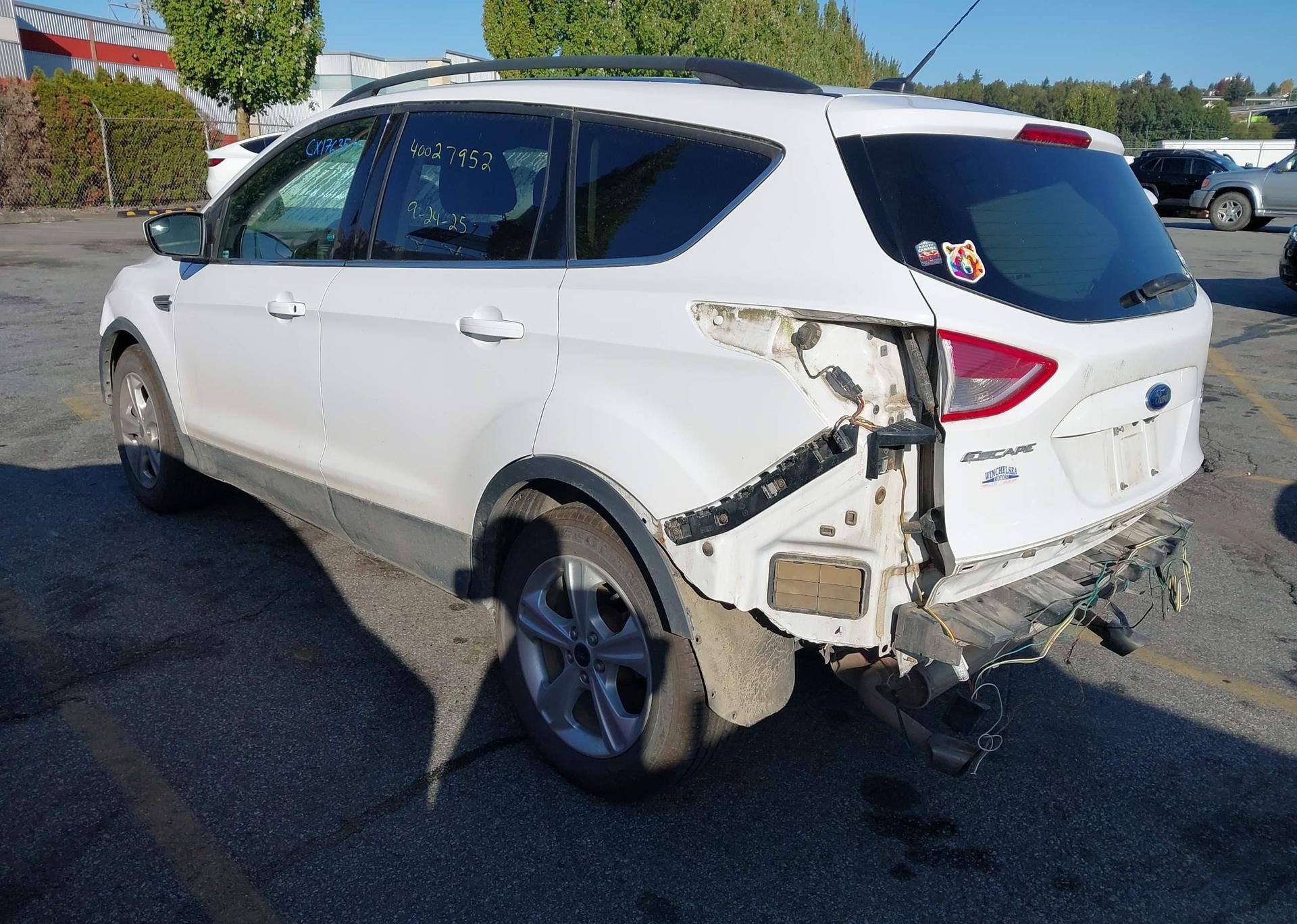 2016 FORD ESCAPE SE