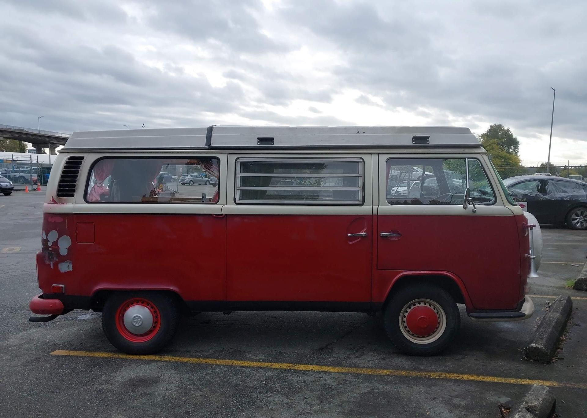1973 VOLKSWAGEN WESTFALIA