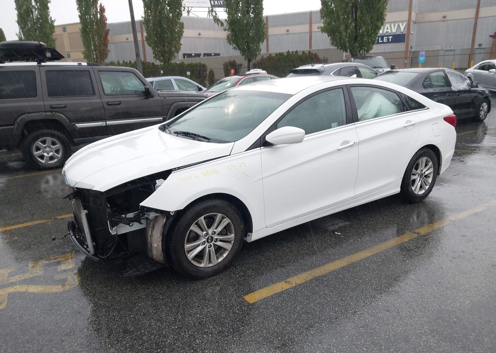 2013 HYUNDAI SONATA GLS