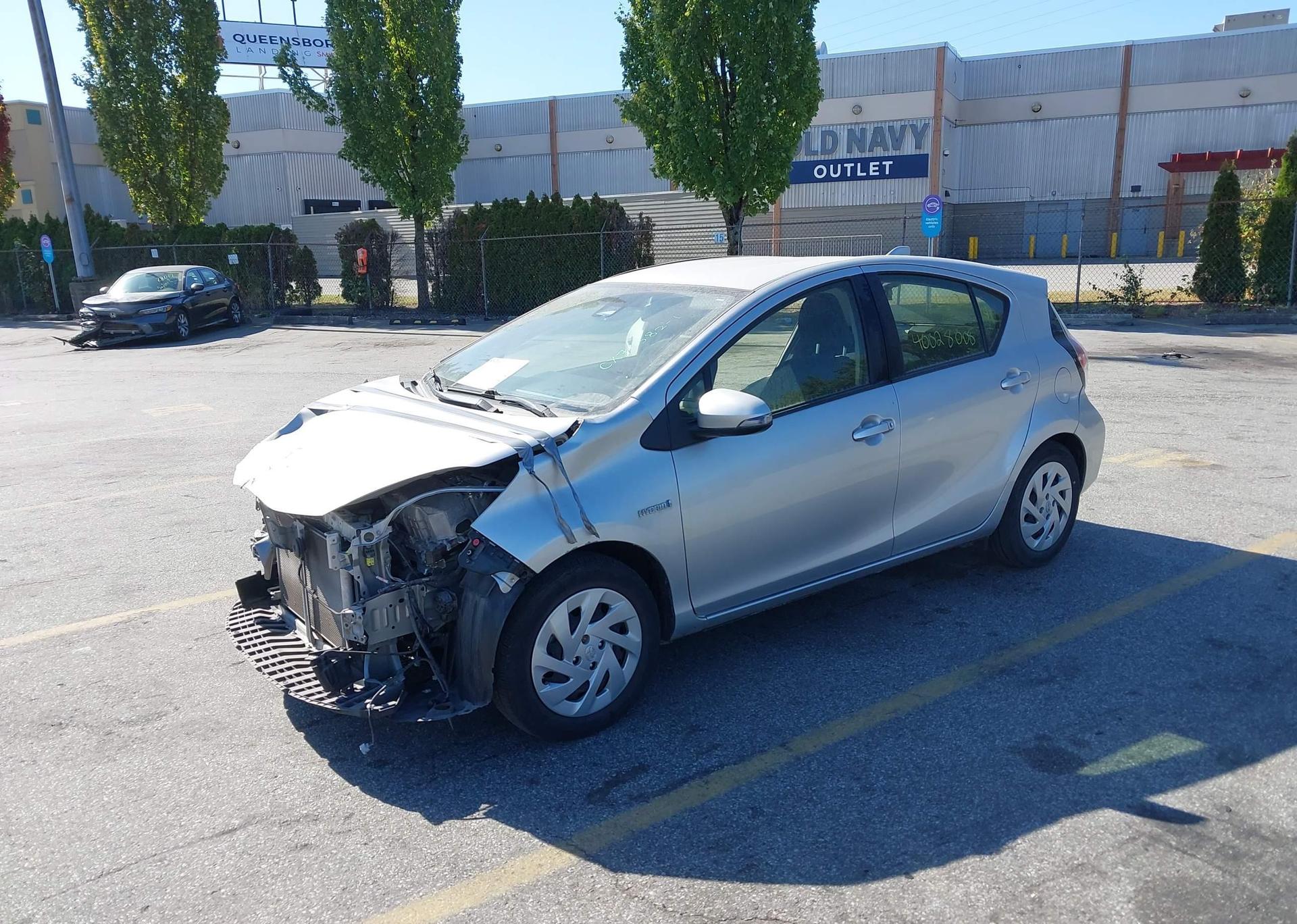 2019 TOYOTA PRIUS