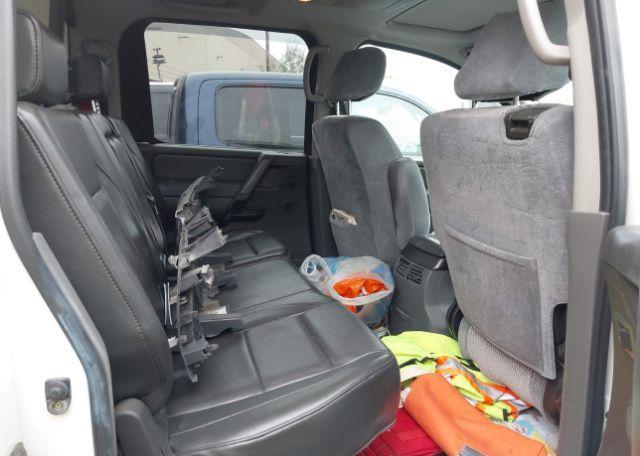 2007 NISSAN TITAN XE