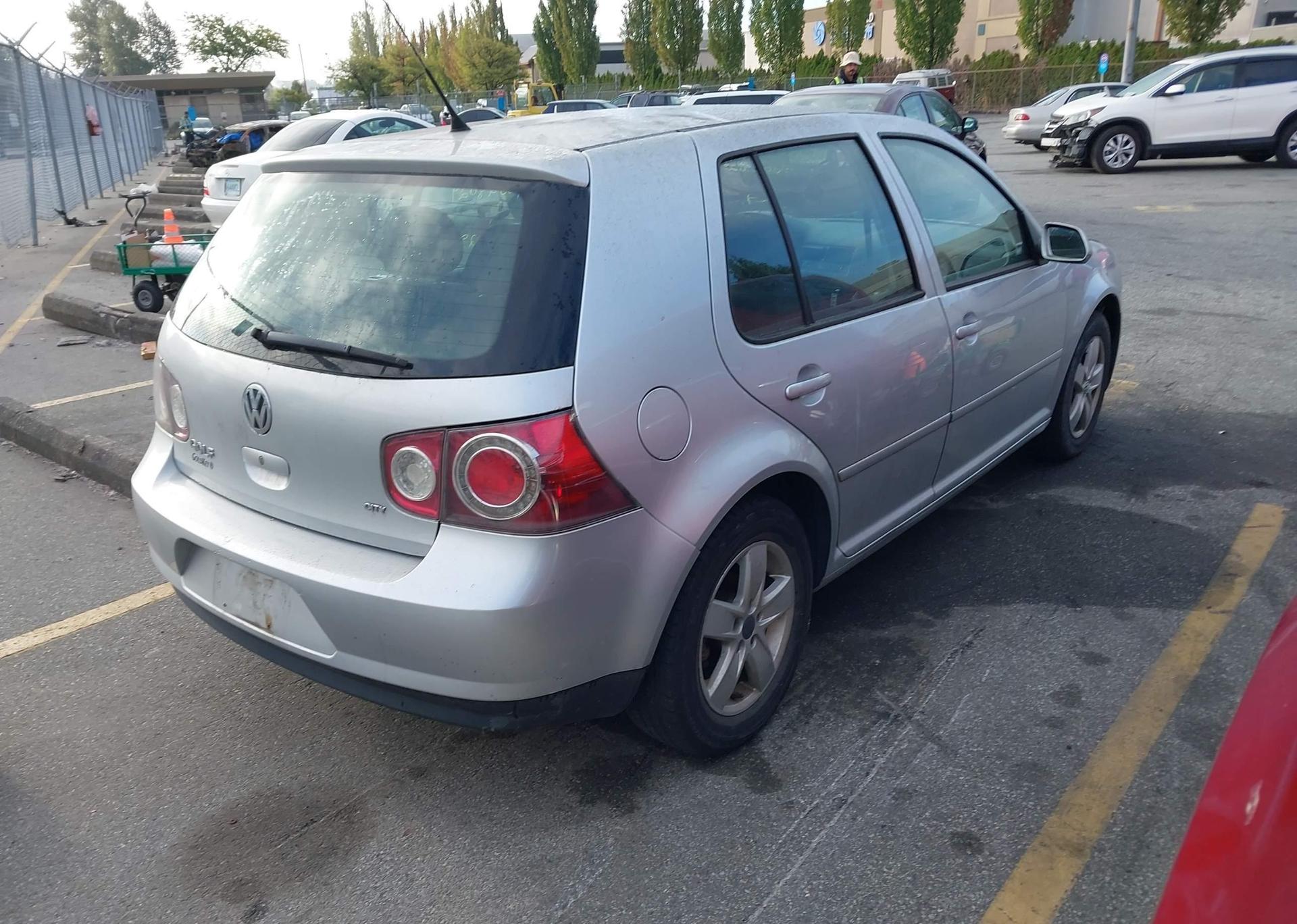 2008 VOLKSWAGEN GOLF