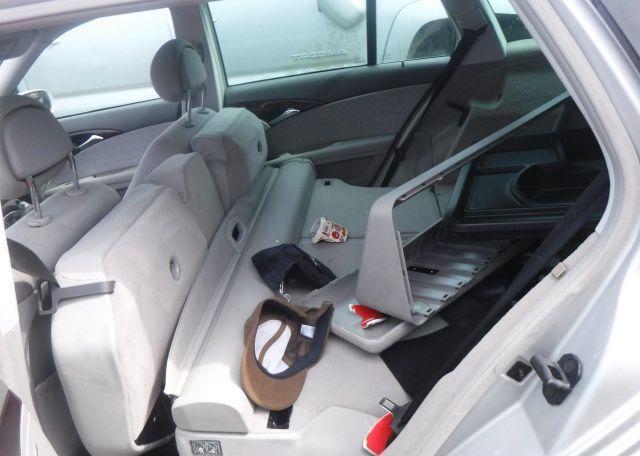 2003 MERCEDES-BENZ E 220