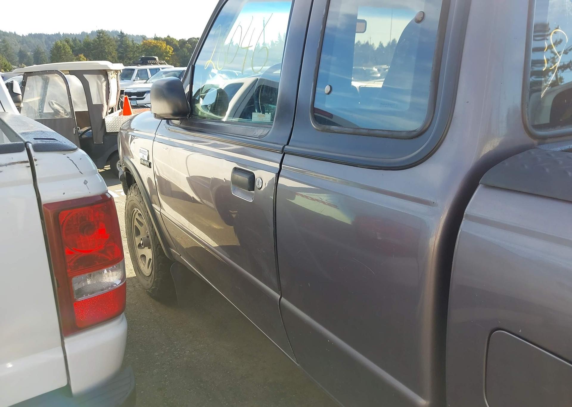 1997 MAZDA B4000