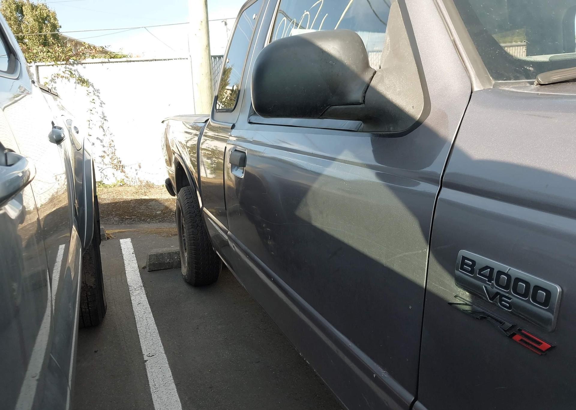 1997 MAZDA B4000