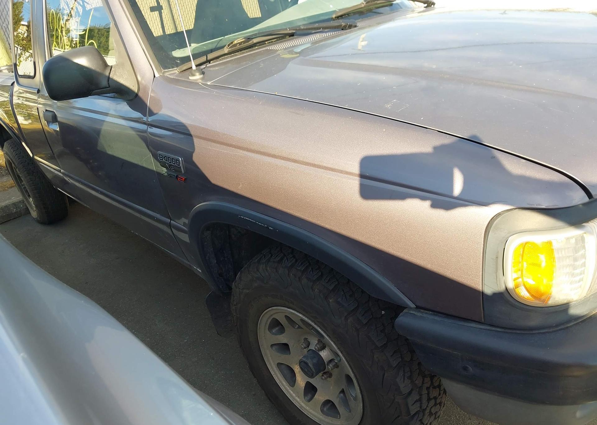 1997 MAZDA B4000