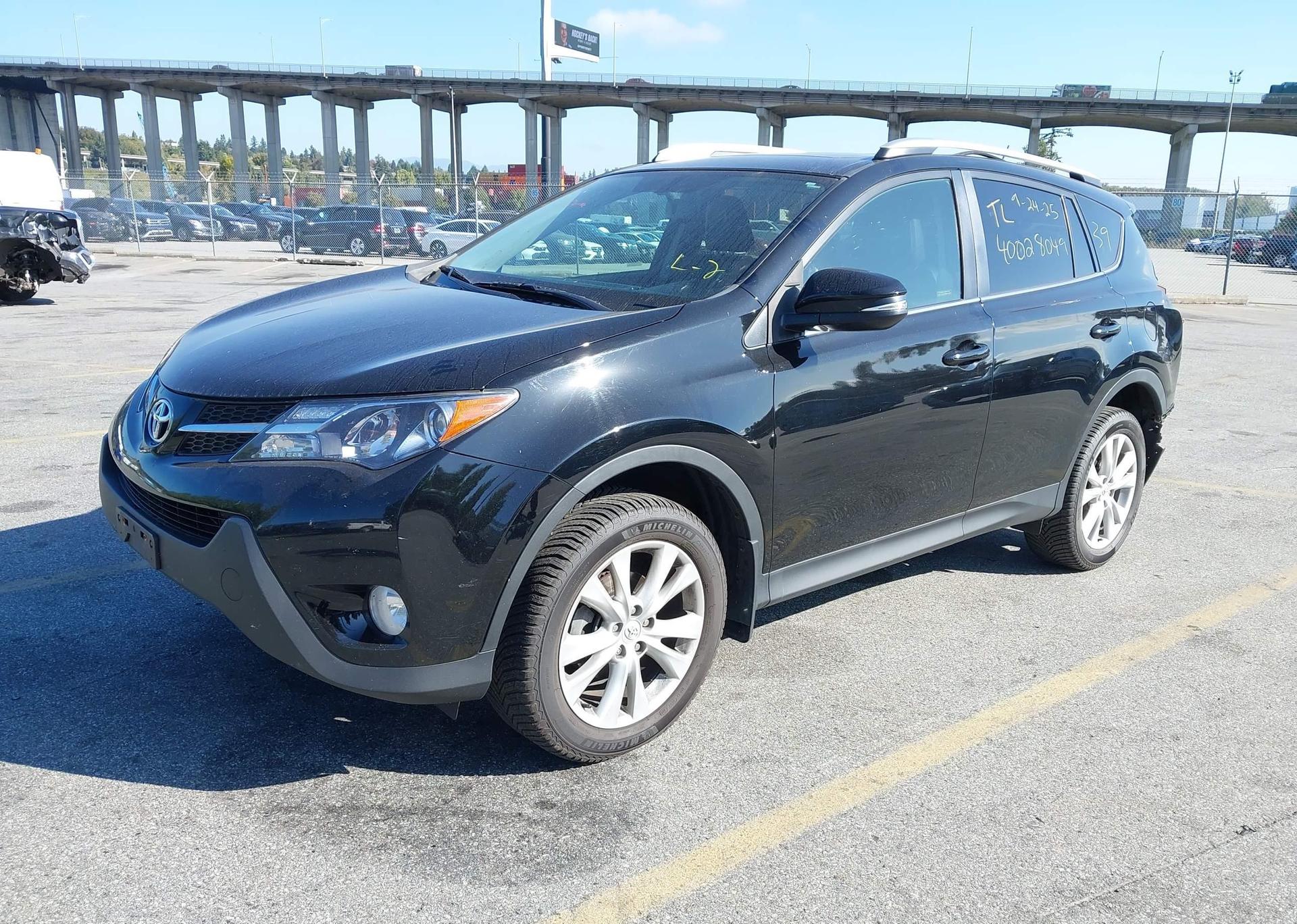 2015 TOYOTA RAV4