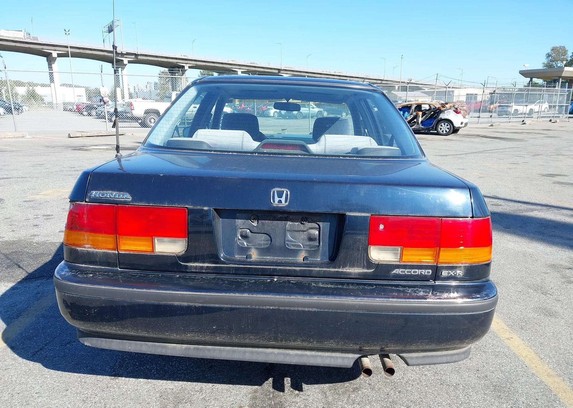 1992 HONDA ACCORD EX