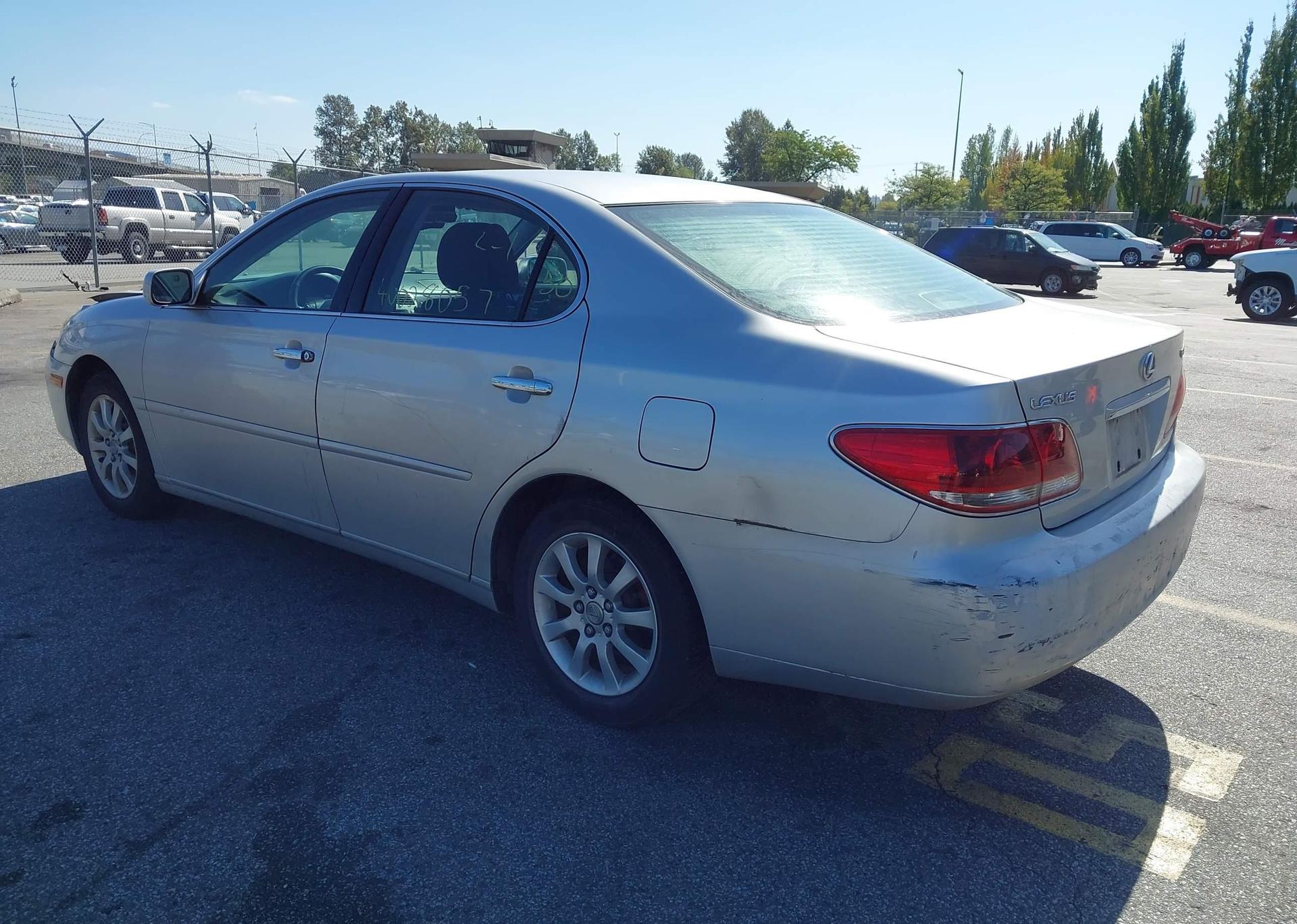 2005 LEXUS ES330