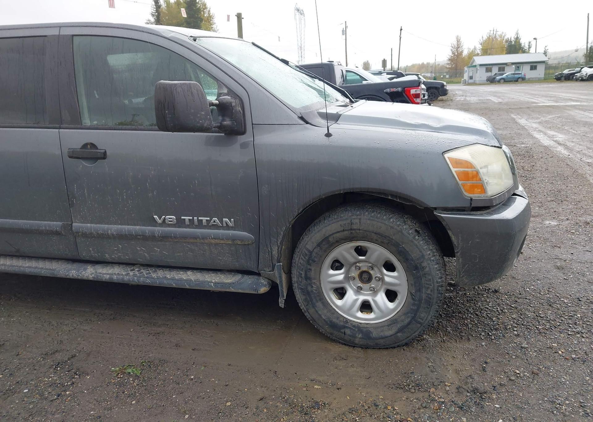2014 NISSAN TITAN