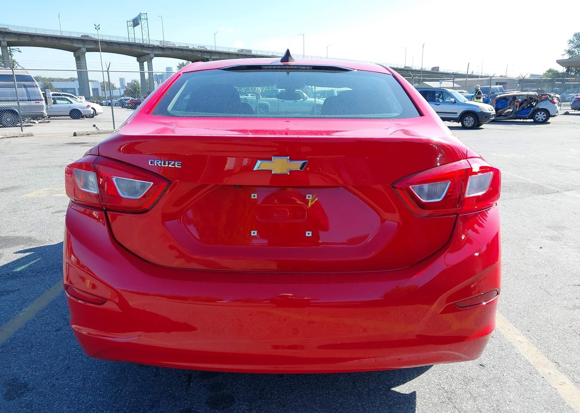 2017 CHEVROLET CRUZE