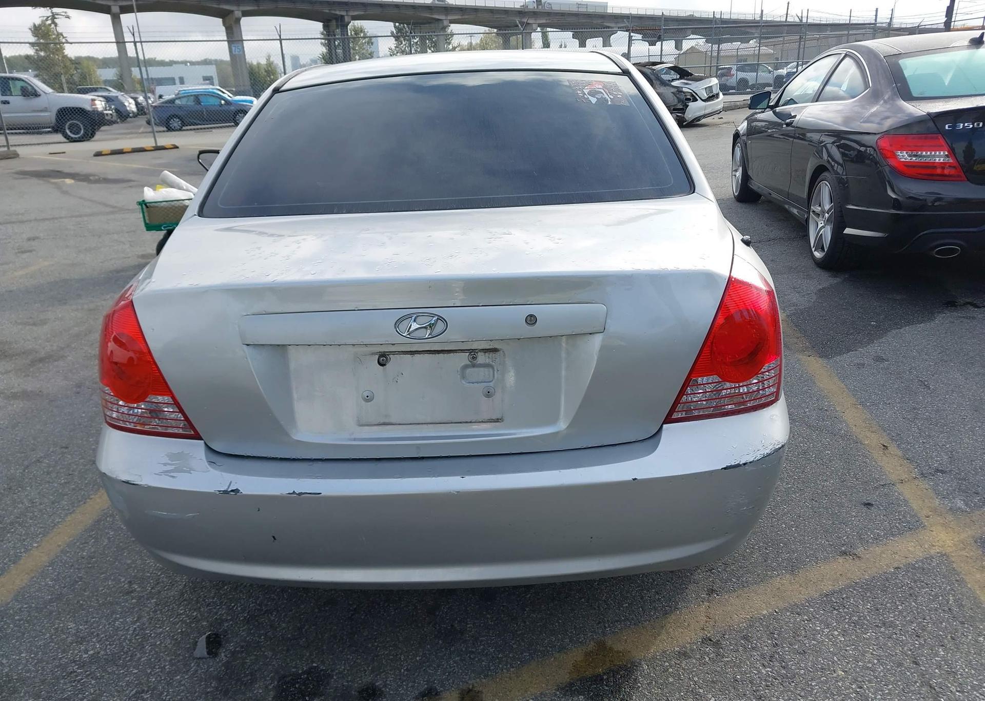 2006 HYUNDAI ELANTRA GLS