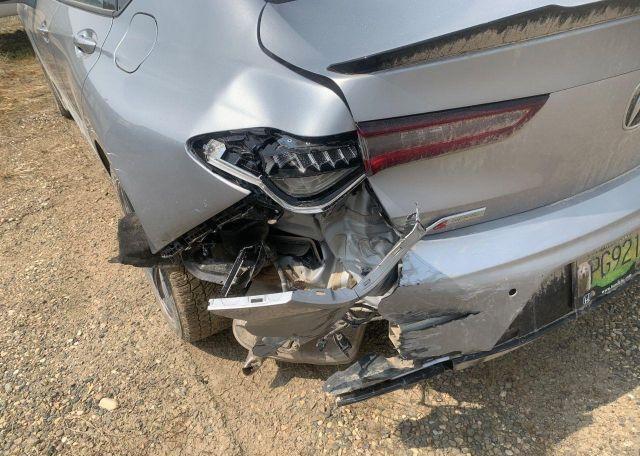 2022 ACURA TLX