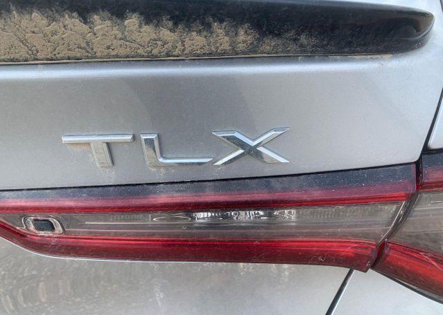 2022 ACURA TLX