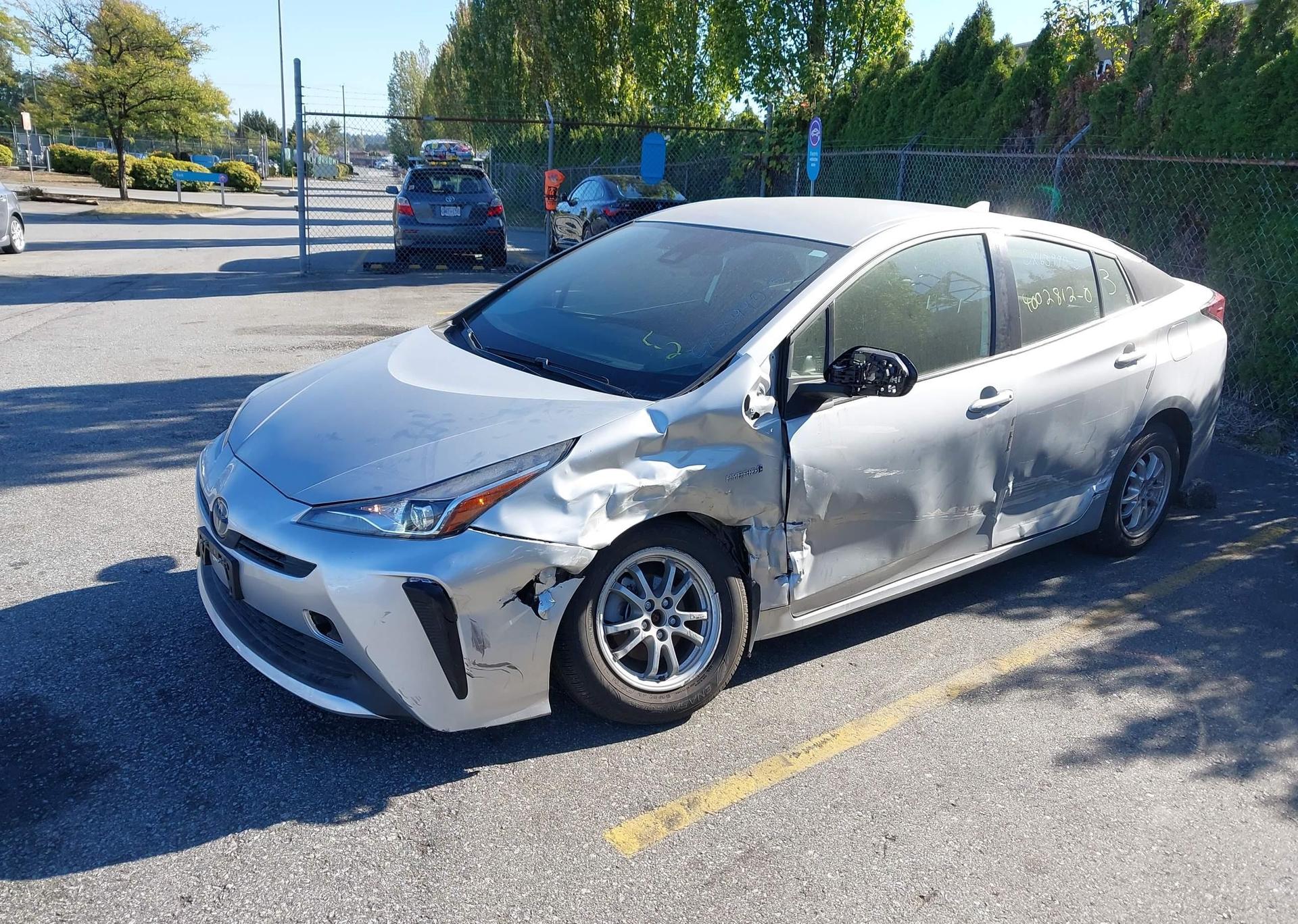 2022 TOYOTA PRIUS