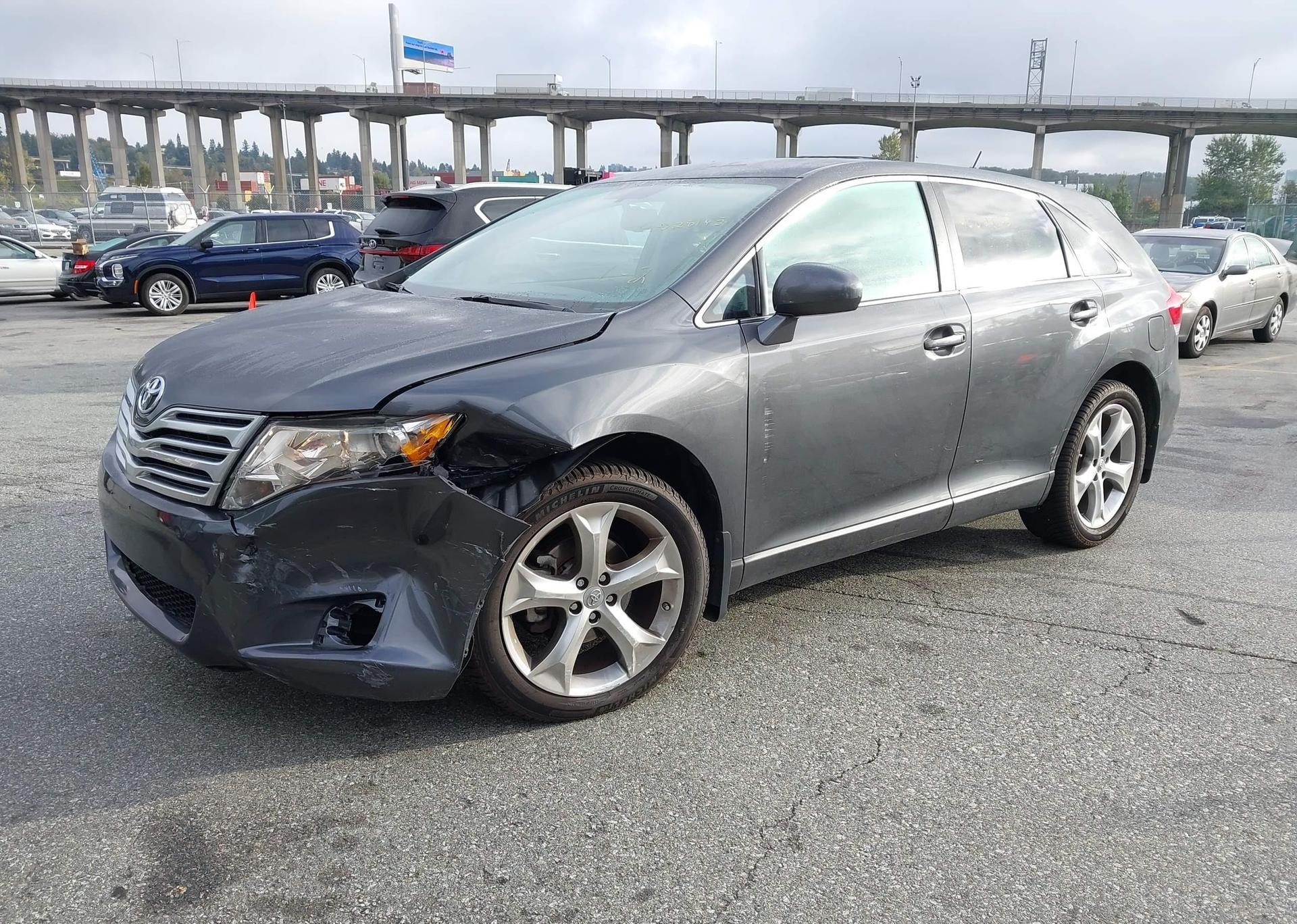 2011 TOYOTA VENZA