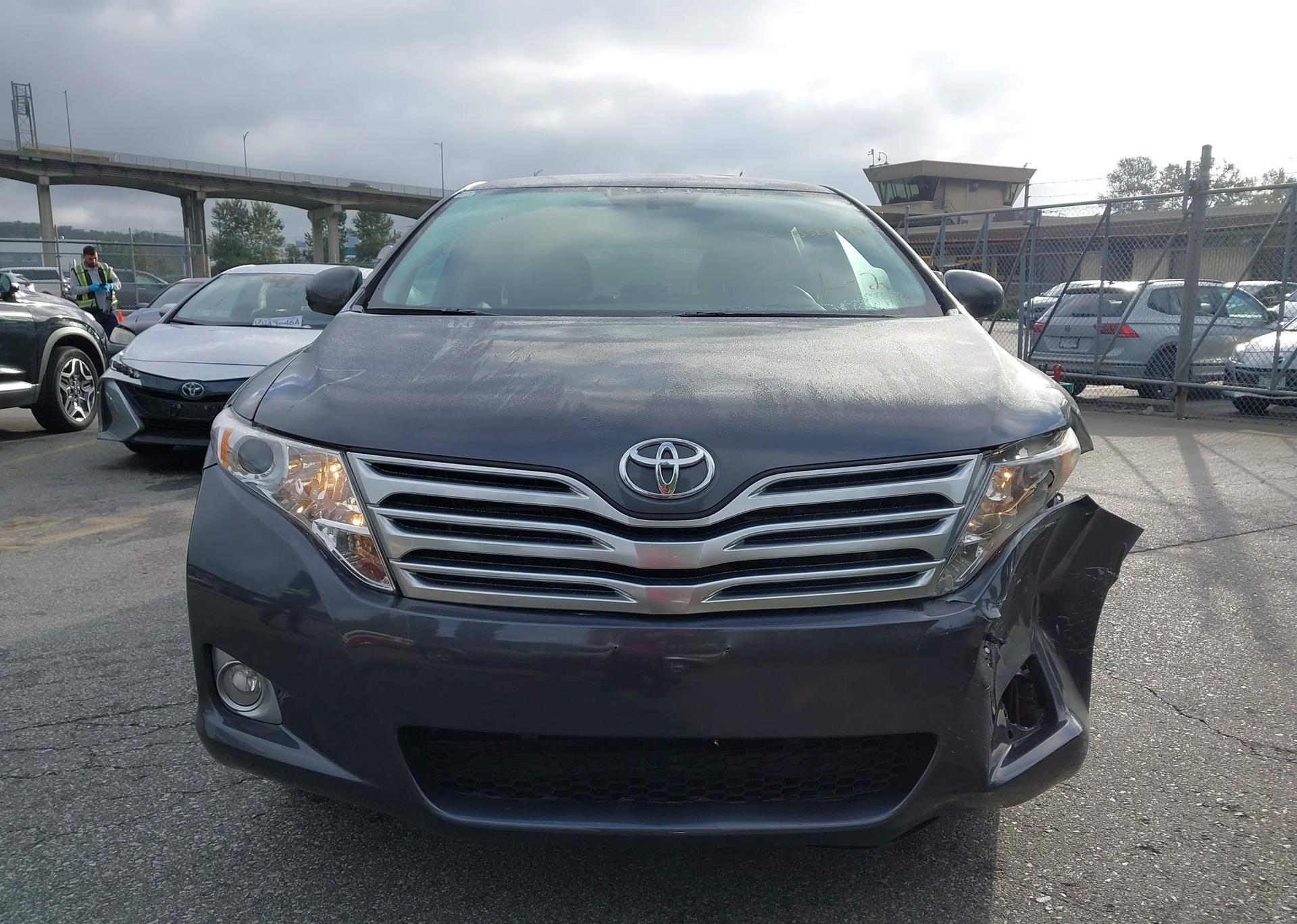 2011 TOYOTA VENZA