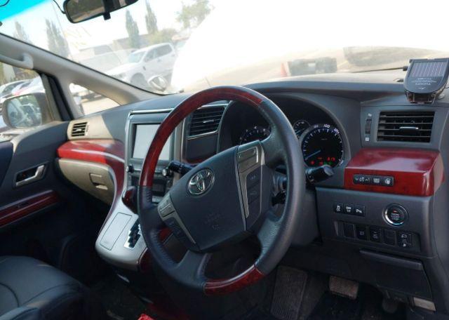 2009 TOYOTA ALPHARD