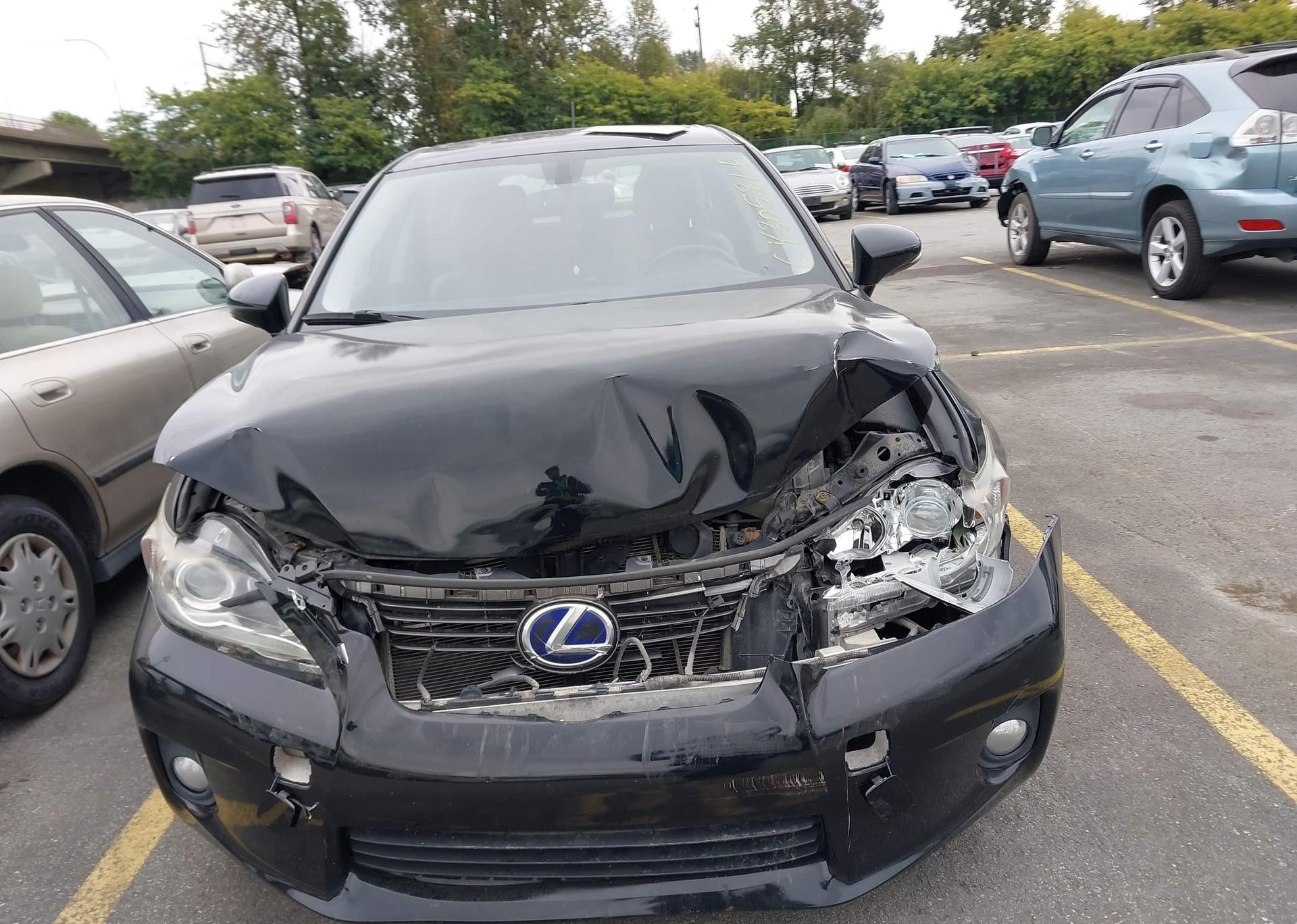 2011 LEXUS CT 200
