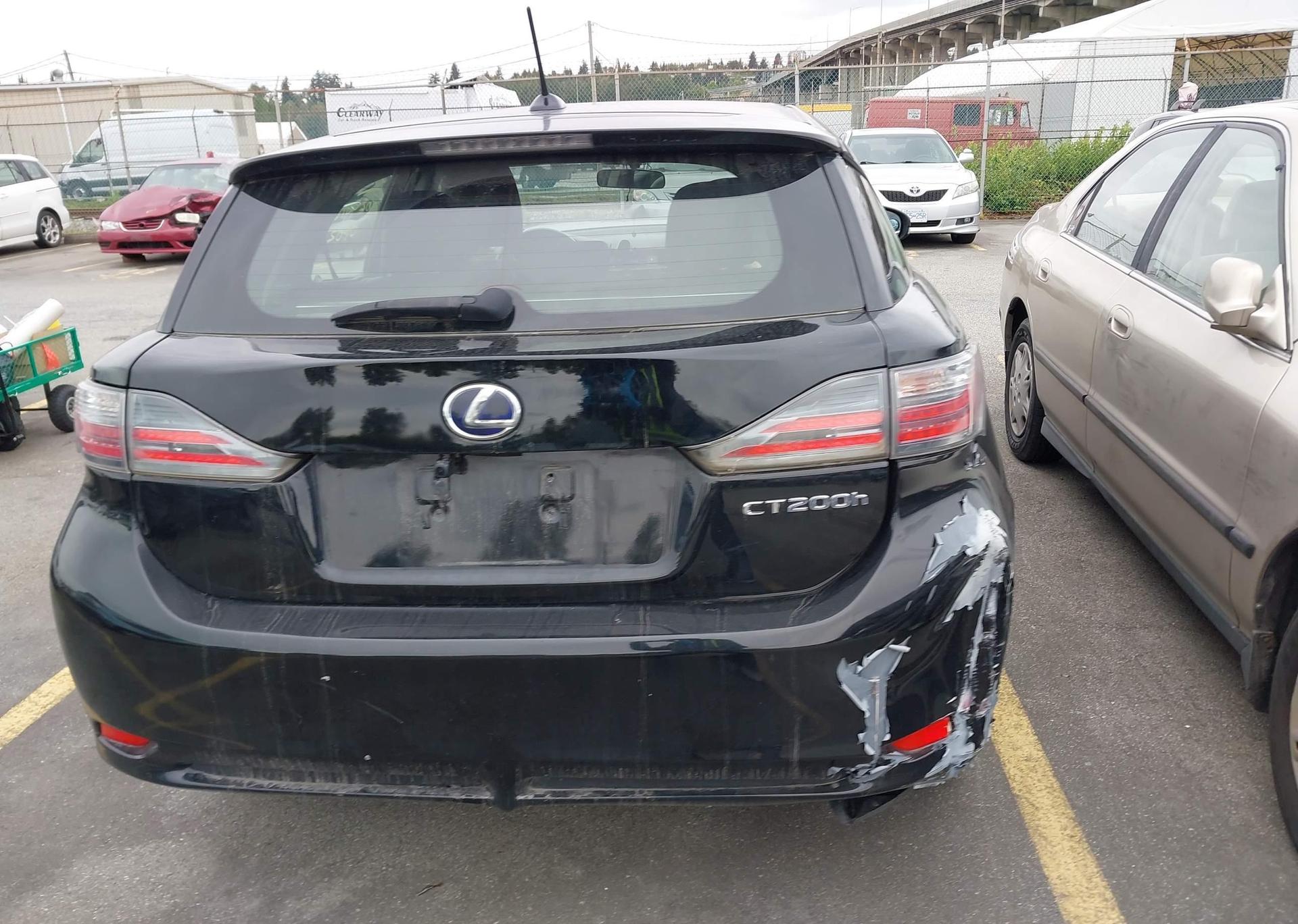 2011 LEXUS CT 200