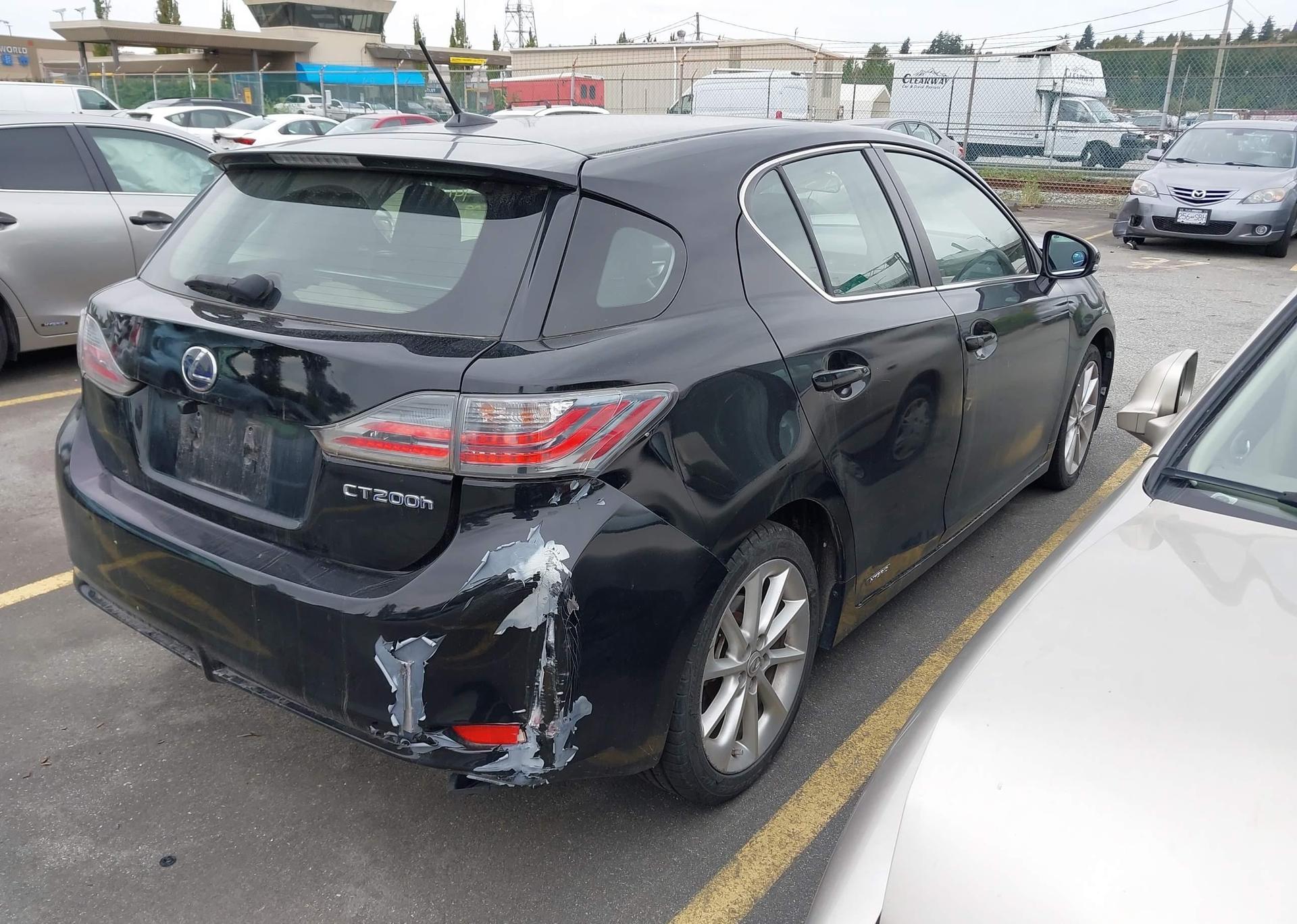 2011 LEXUS CT 200