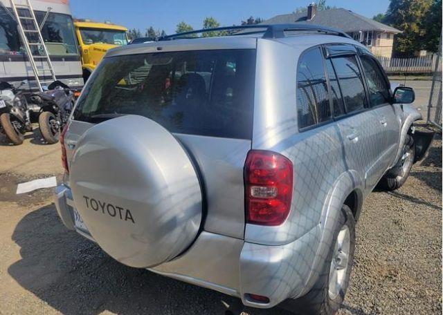 2005 TOYOTA RAV4